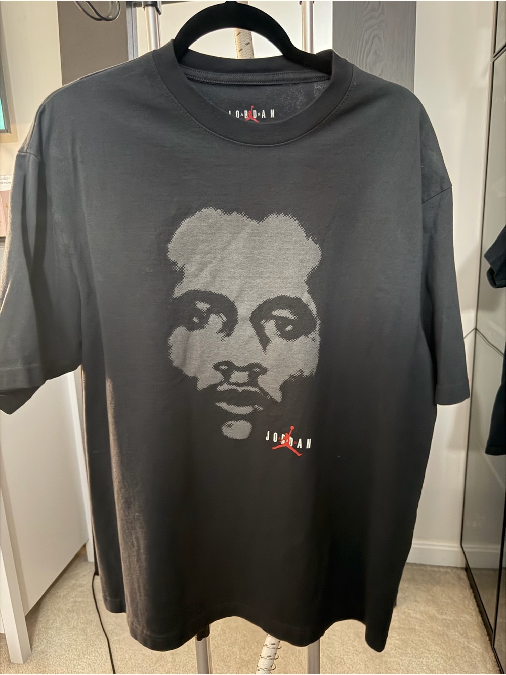 Jordan Men's Black Graphic T-Shirt sz L